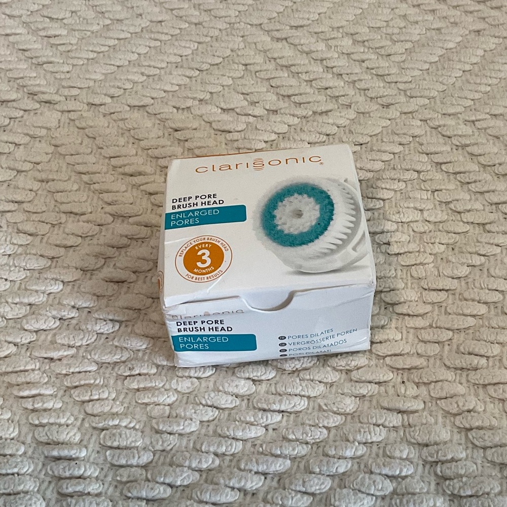 NEW Clarisonic Deep Pore Brush Head